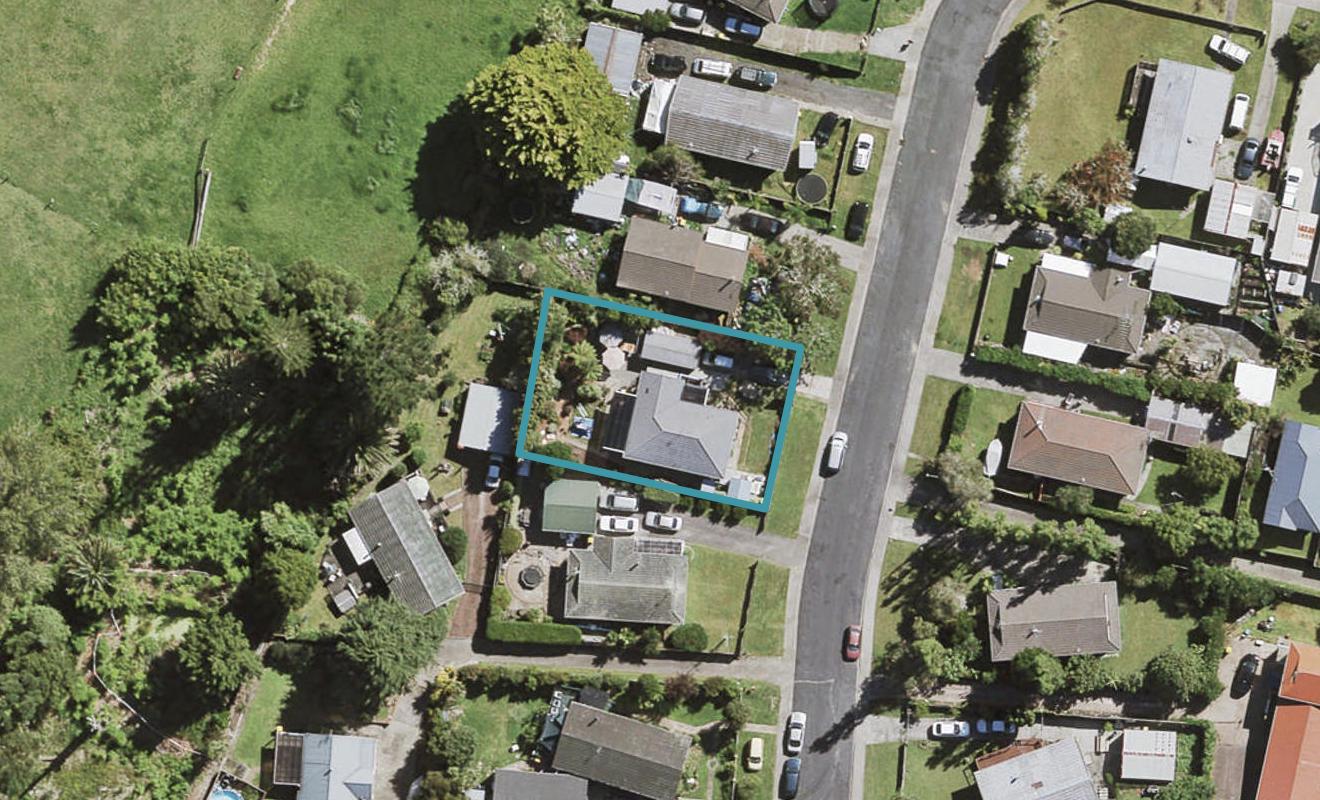 21 Scarlet Drive, Ranui, Auckland - Carousel 1