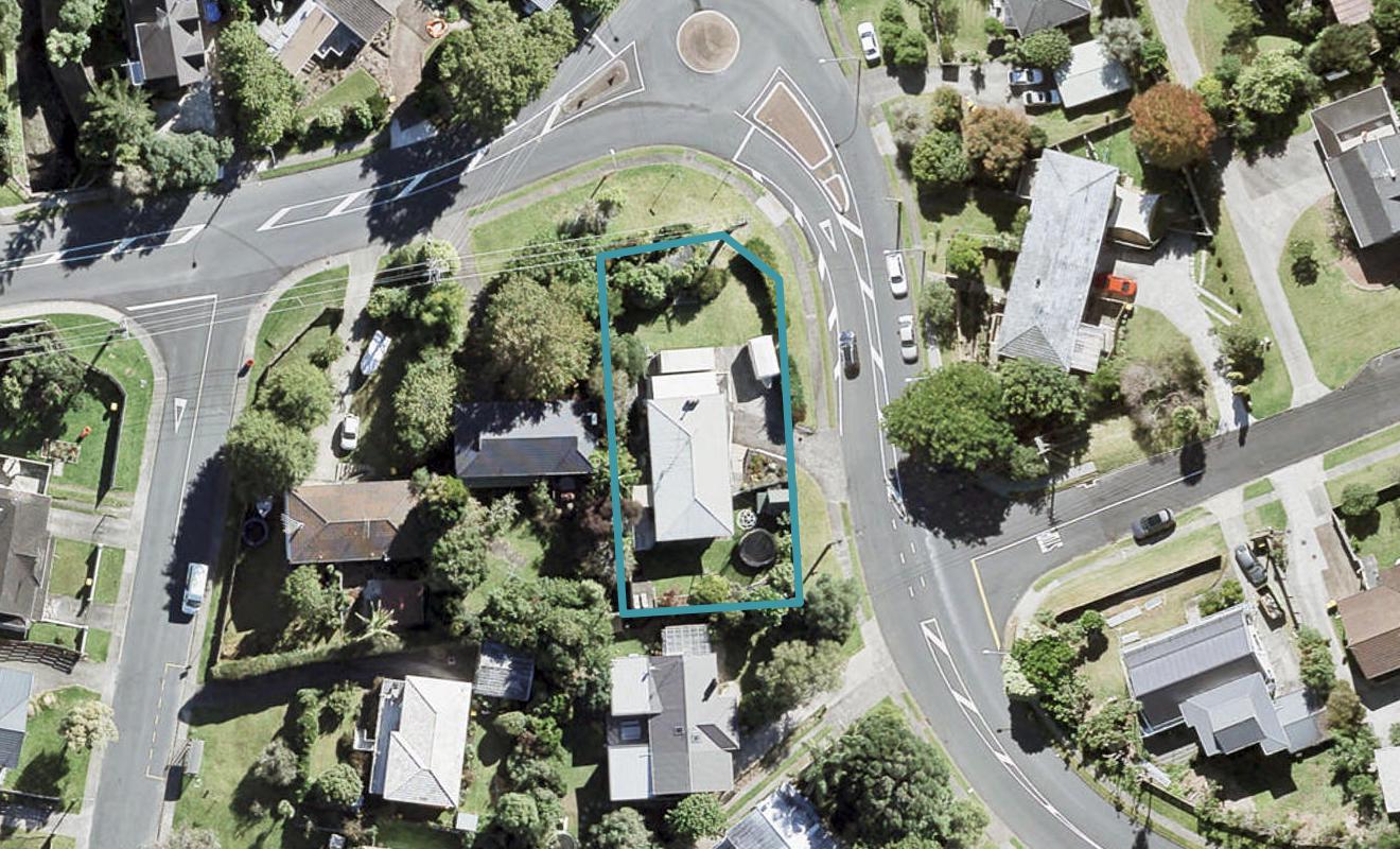 70 County Road, Torbay, Auckland - Carousel 1
