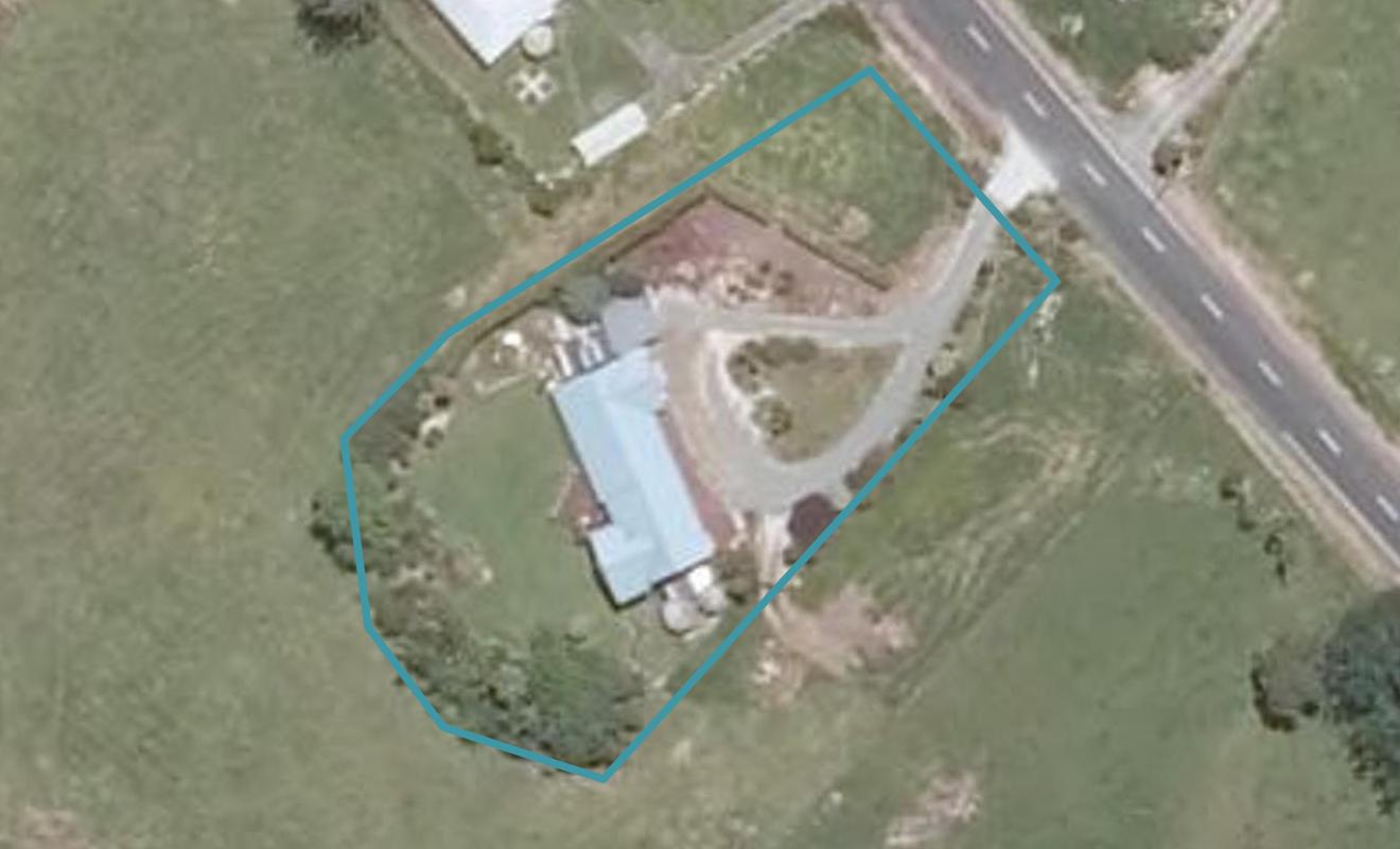 1087 Whakapirau Road, Maungaturoto - Carousel 1