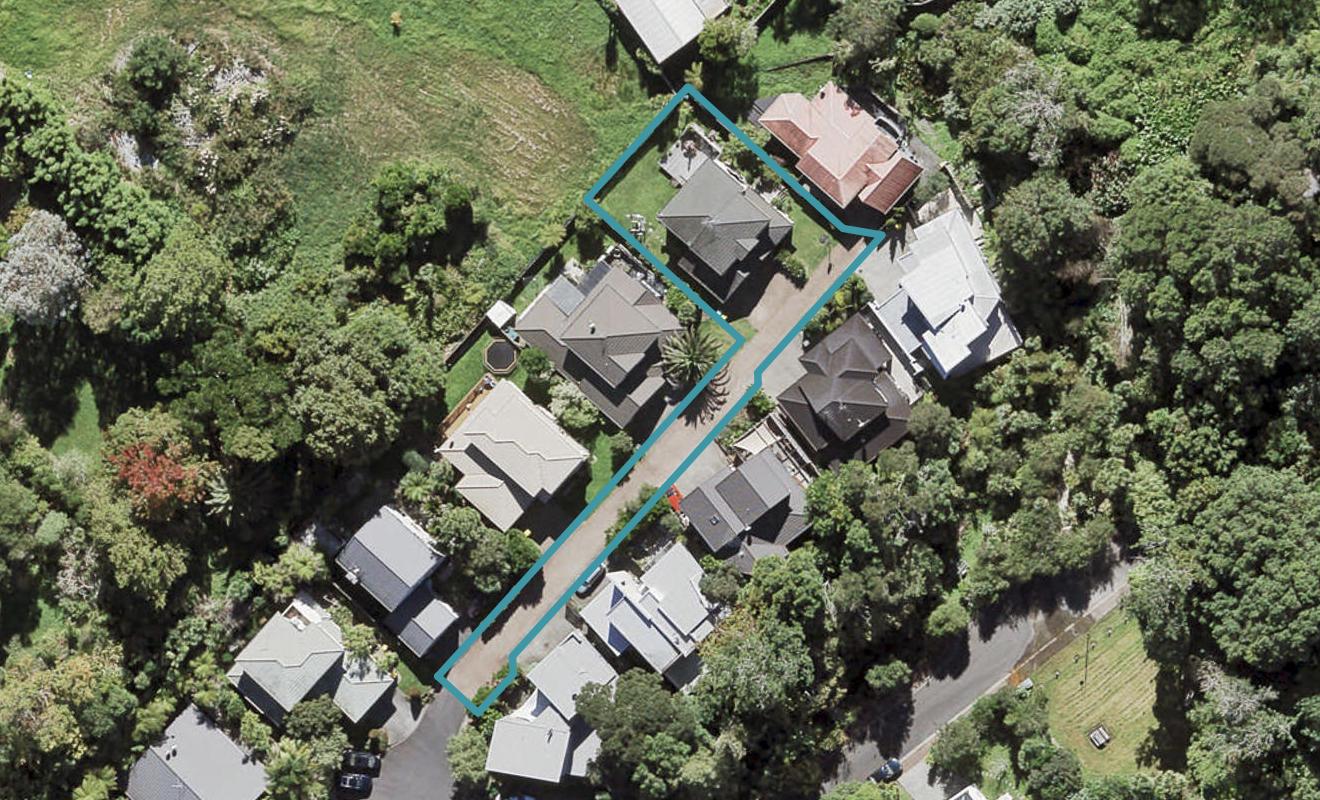 26 Poturi Streams Avenue, Titirangi, Auckland - Carousel 1