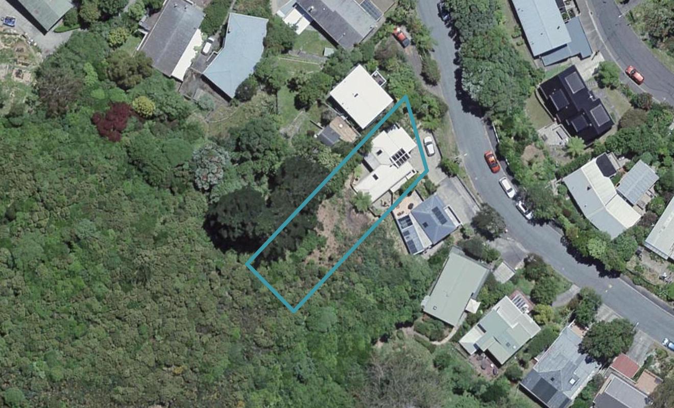 23 Doris Gordon Crescent, Crofton Downs, Wellington - Carousel 1