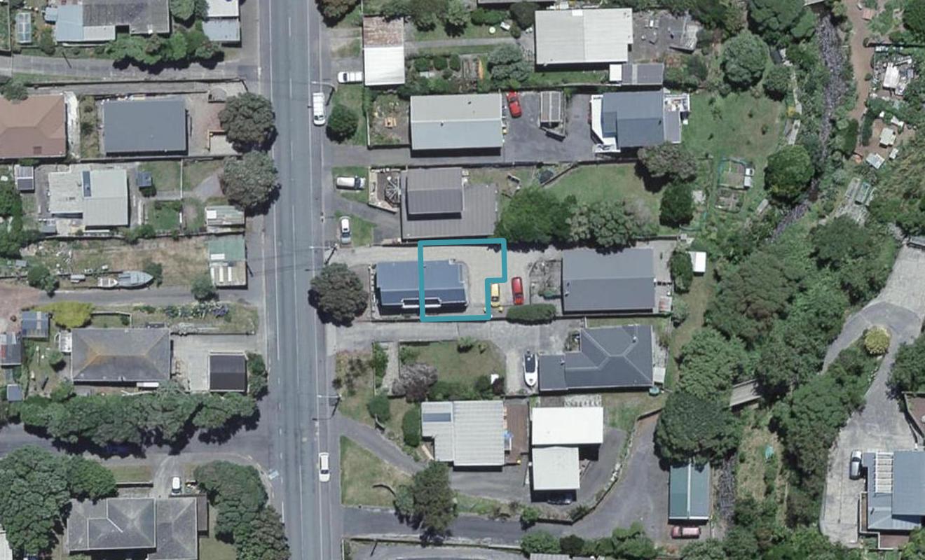 60B Happy Valley Road, Owhiro Bay, Wellington - Carousel 1