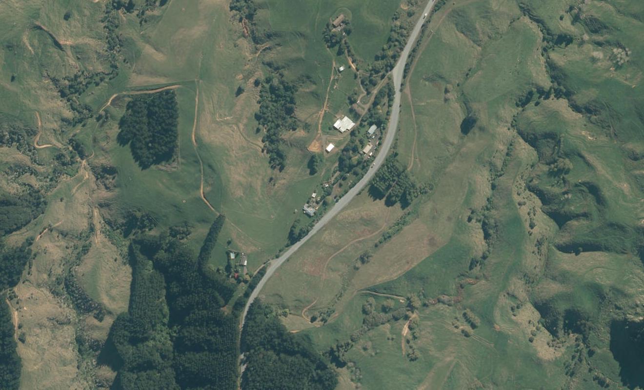 1994 State Highway 23, Whatawhata - Carousel 1