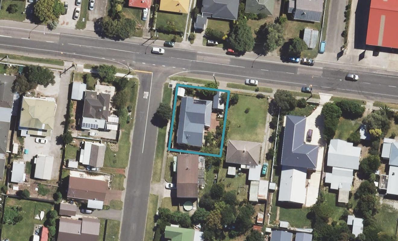 2 Roberts Road, Awapuni, Gisborne - Carousel 1