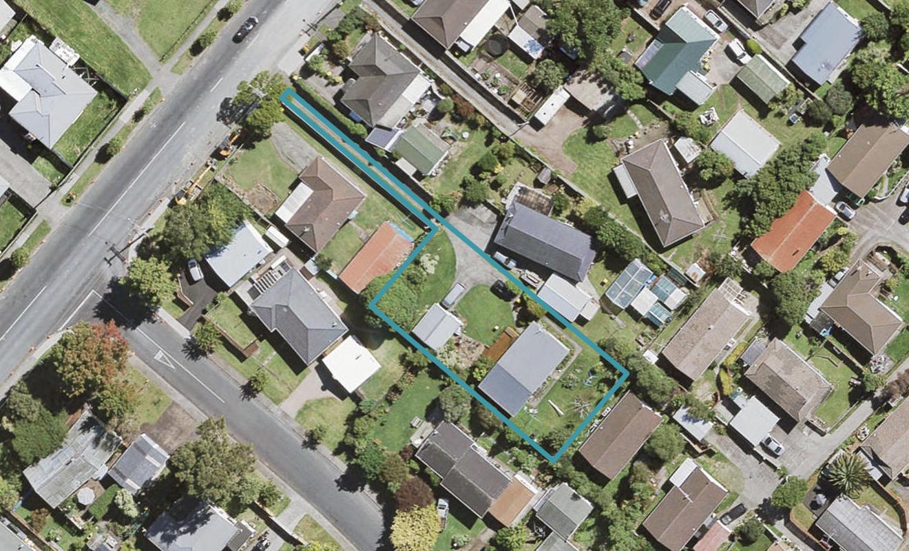 120 Bruce McLaren Road, Henderson, Auckland - Carousel 1