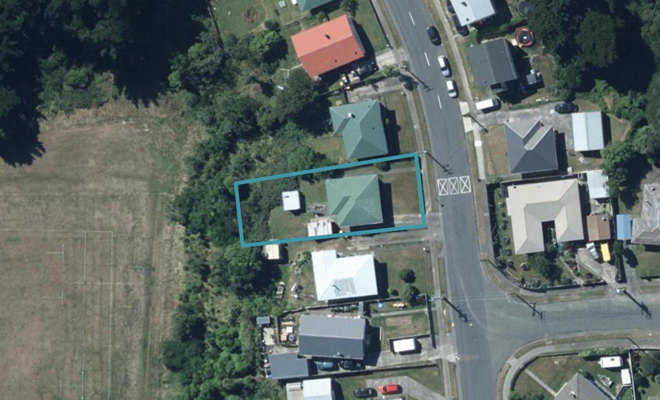 90 Sievers Grove, Cannons Creek, Porirua - Carousel 1