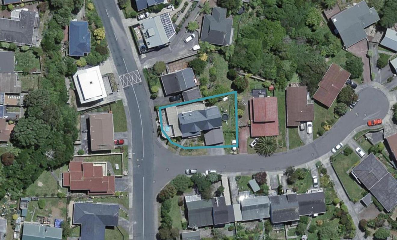31 Chorley Grove, Churton Park, Wellington - Carousel 1