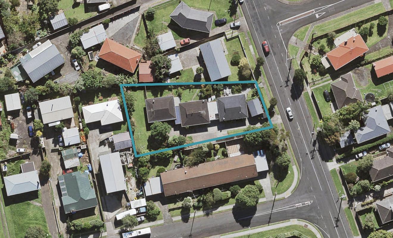3/72 Wallace Road, Mangere Bridge, Auckland - Carousel 1