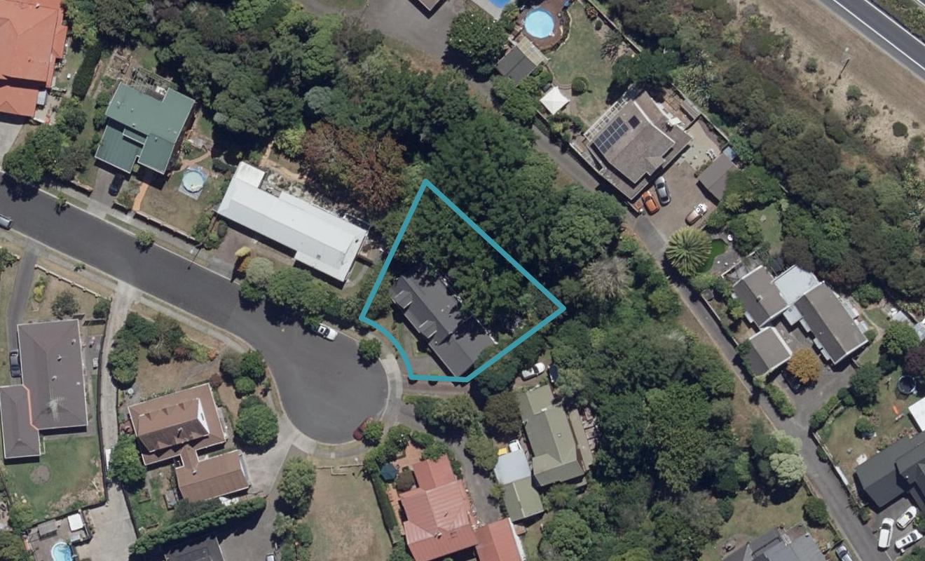 27 Cooper Place, Chedworth, Hamilton - Carousel 1
