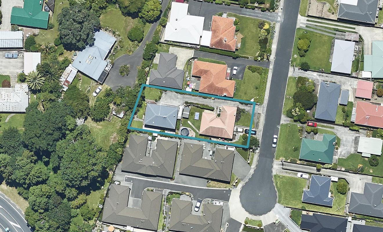 11B Simmonds Grove, Greerton, Tauranga - Carousel 1