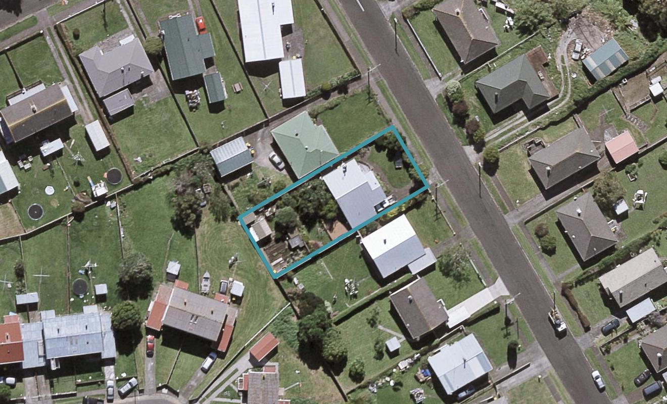 45 Banks Street, Marfell, New Plymouth - Carousel 1