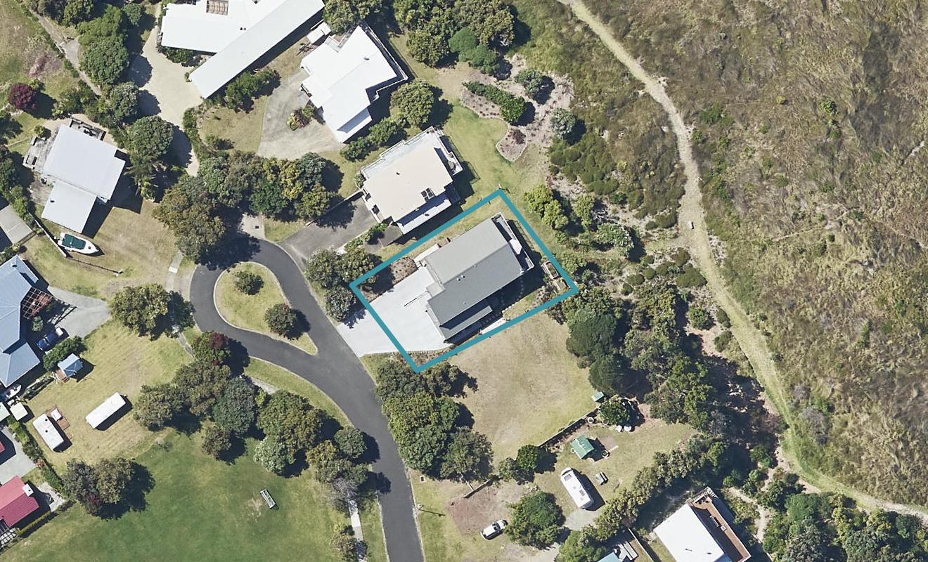 6 Sea Crest Place, Bowentown, Katikati - Carousel 1
