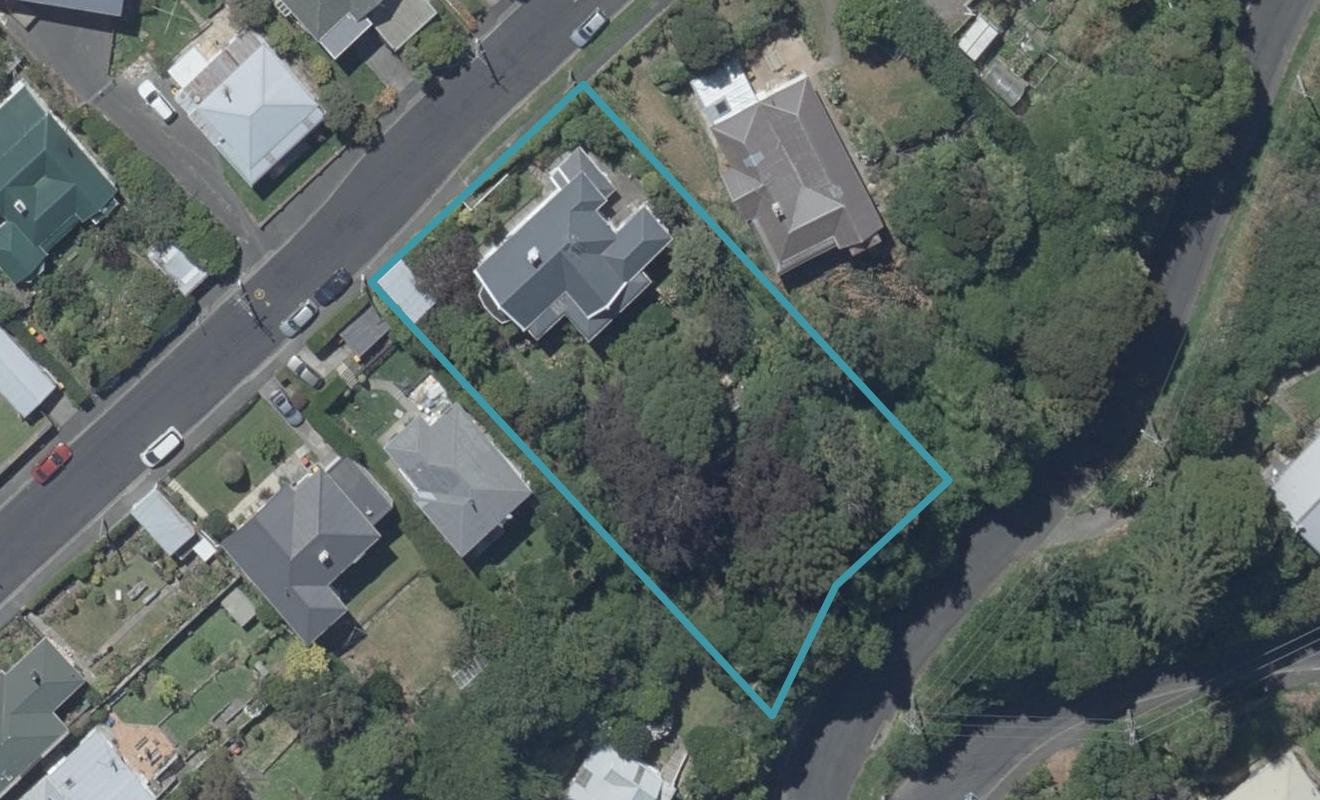 10 Falkirk Street, Dalmore, Dunedin - Carousel 1