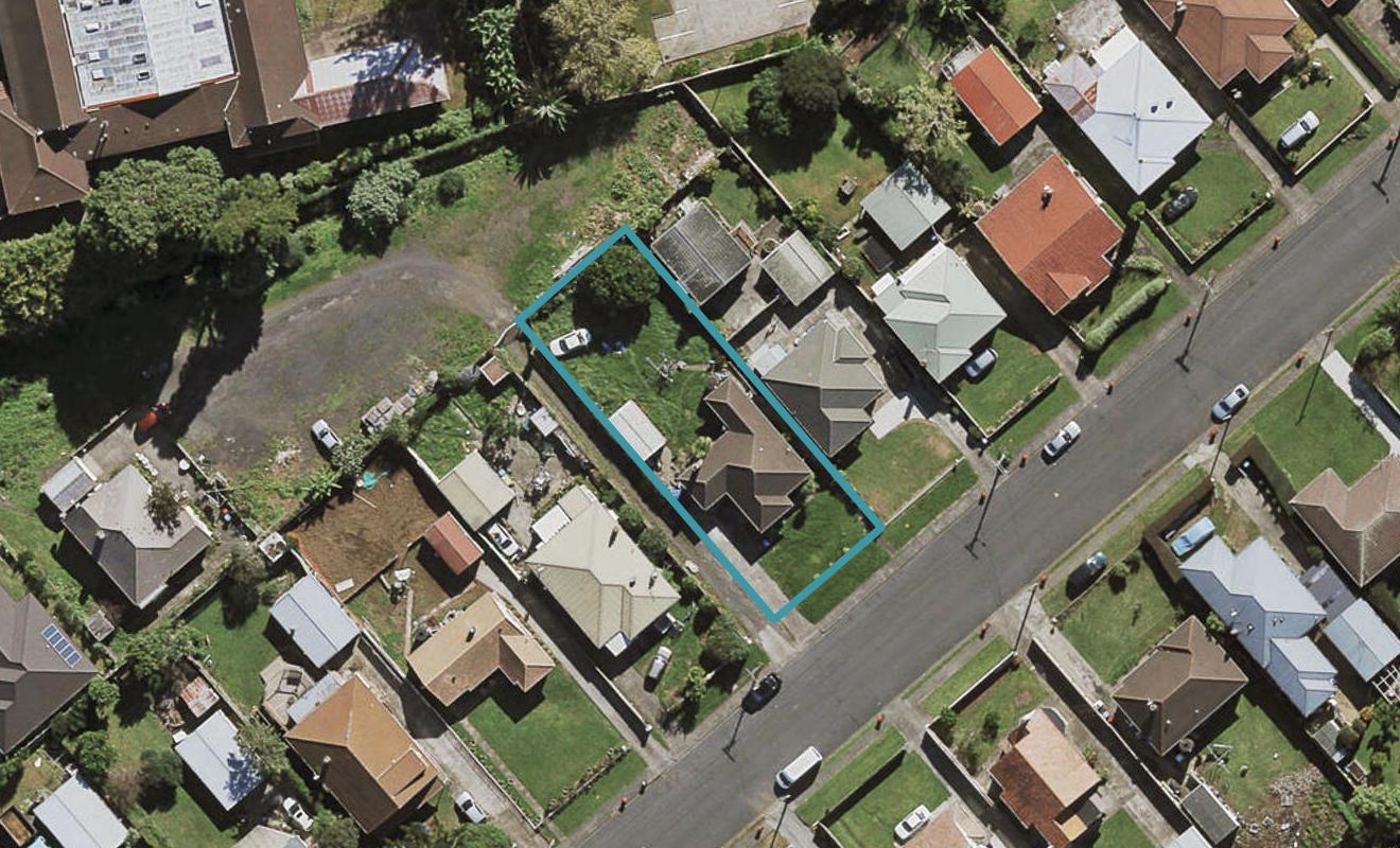 17 Jellicoe Street, Otahuhu, Auckland - Carousel 1