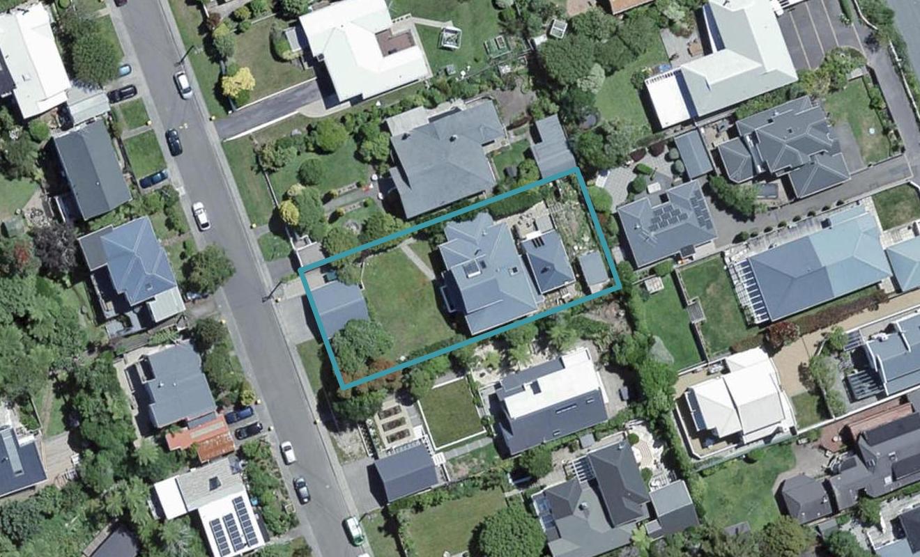 11 Shirley Street, Karori, Wellington - Carousel 1