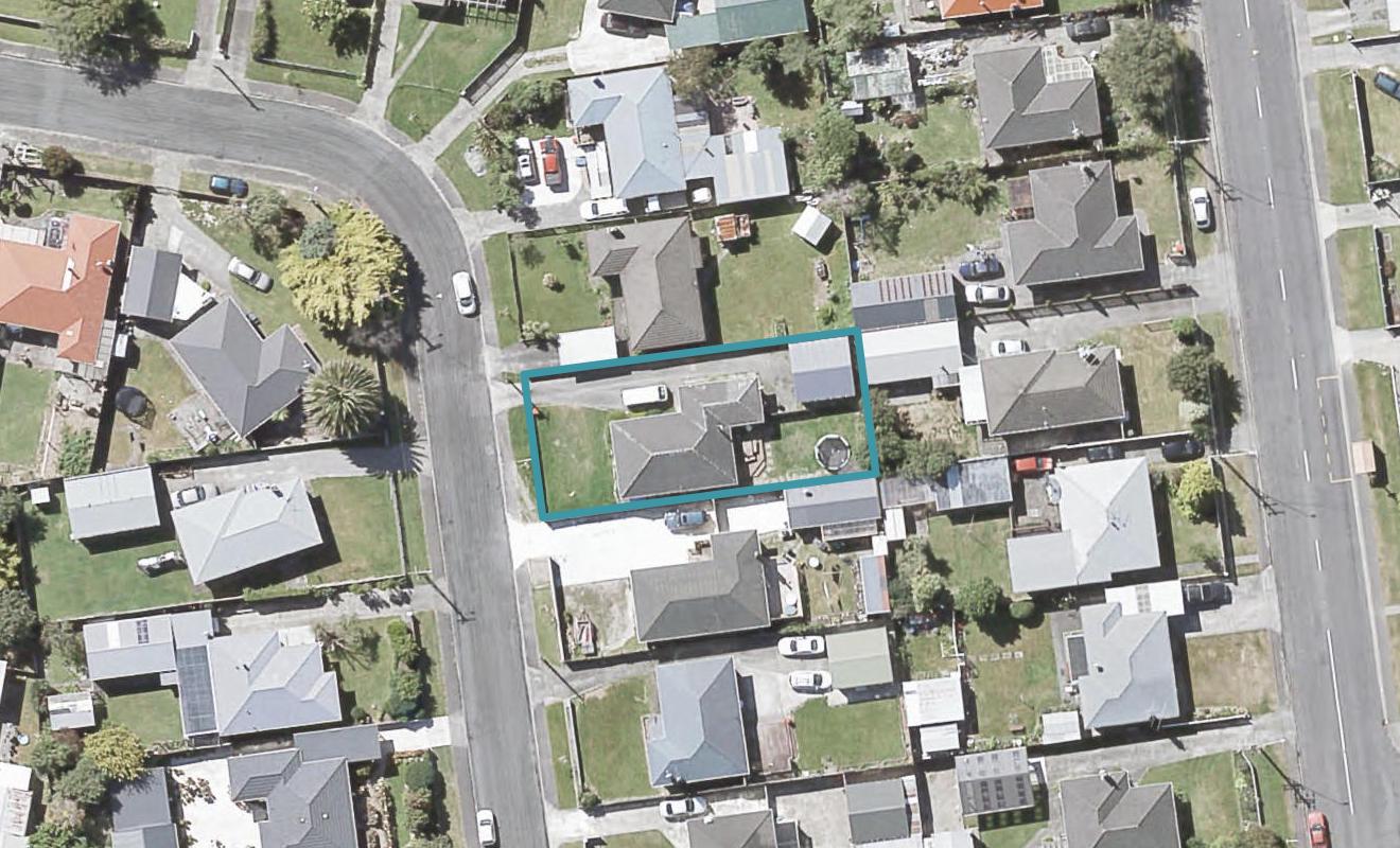 14 Roberts Street, Wainuiomata, Lower Hutt - Carousel 1
