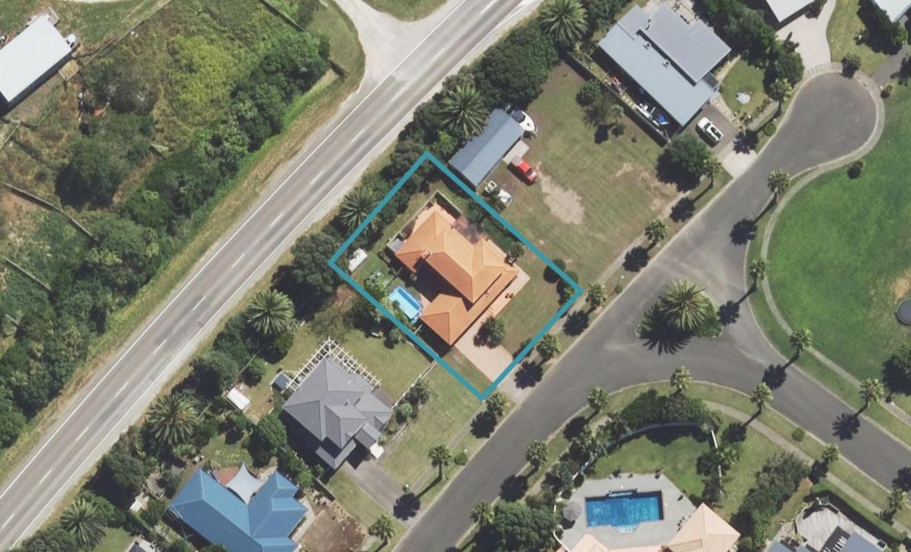 17 Ocean Park, Wainui, Gisborne - Carousel 1