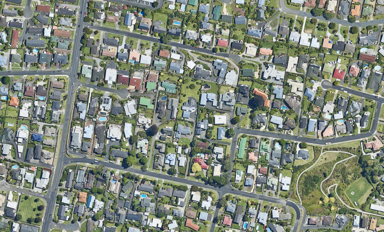 38 Hinewa Road, Otumoetai, Tauranga - Carousel 1