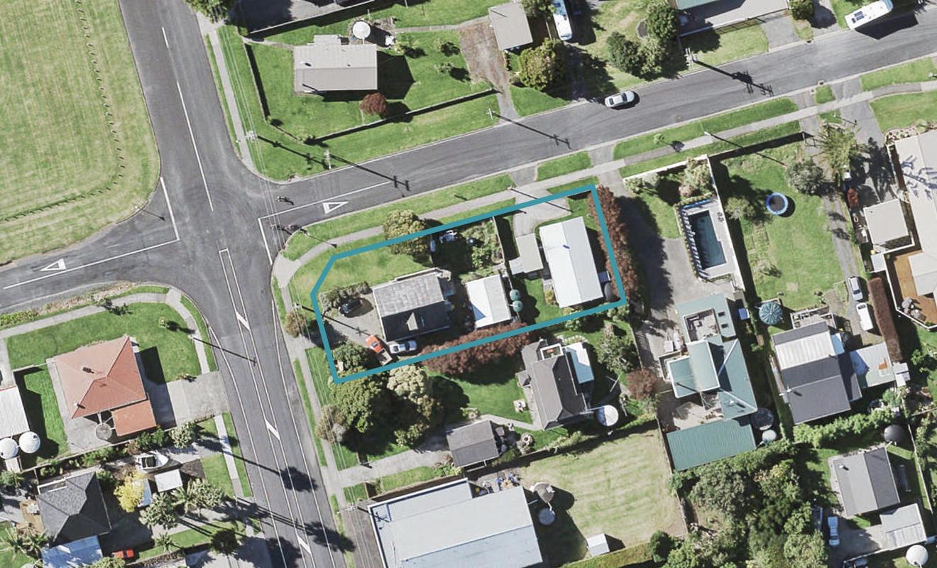53 Wakelin Road, Beachlands, Auckland - Carousel 1