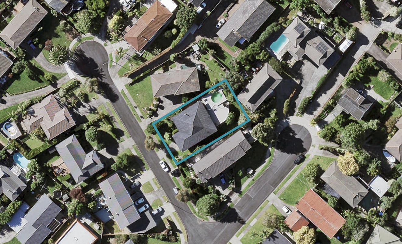 3 Golders Place, Howick, Auckland - Carousel 1