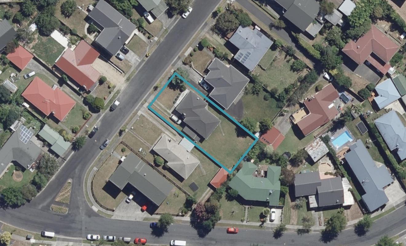 6 Vista Terrace, Hillcrest, Hamilton - Carousel 1
