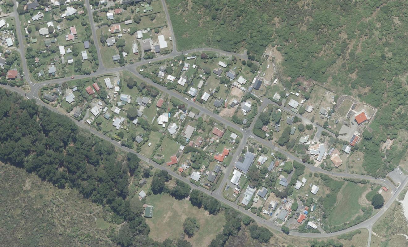 14 Muri Street, Aramoana, Port Chalmers - Carousel 1
