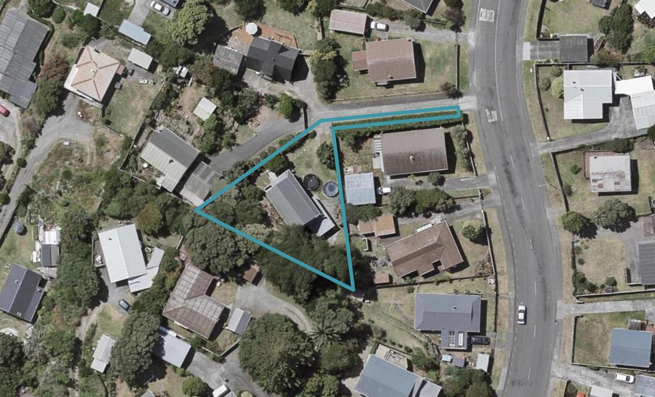97 Norfolk Crescent, Otaki Beach, Otaki - Carousel 1