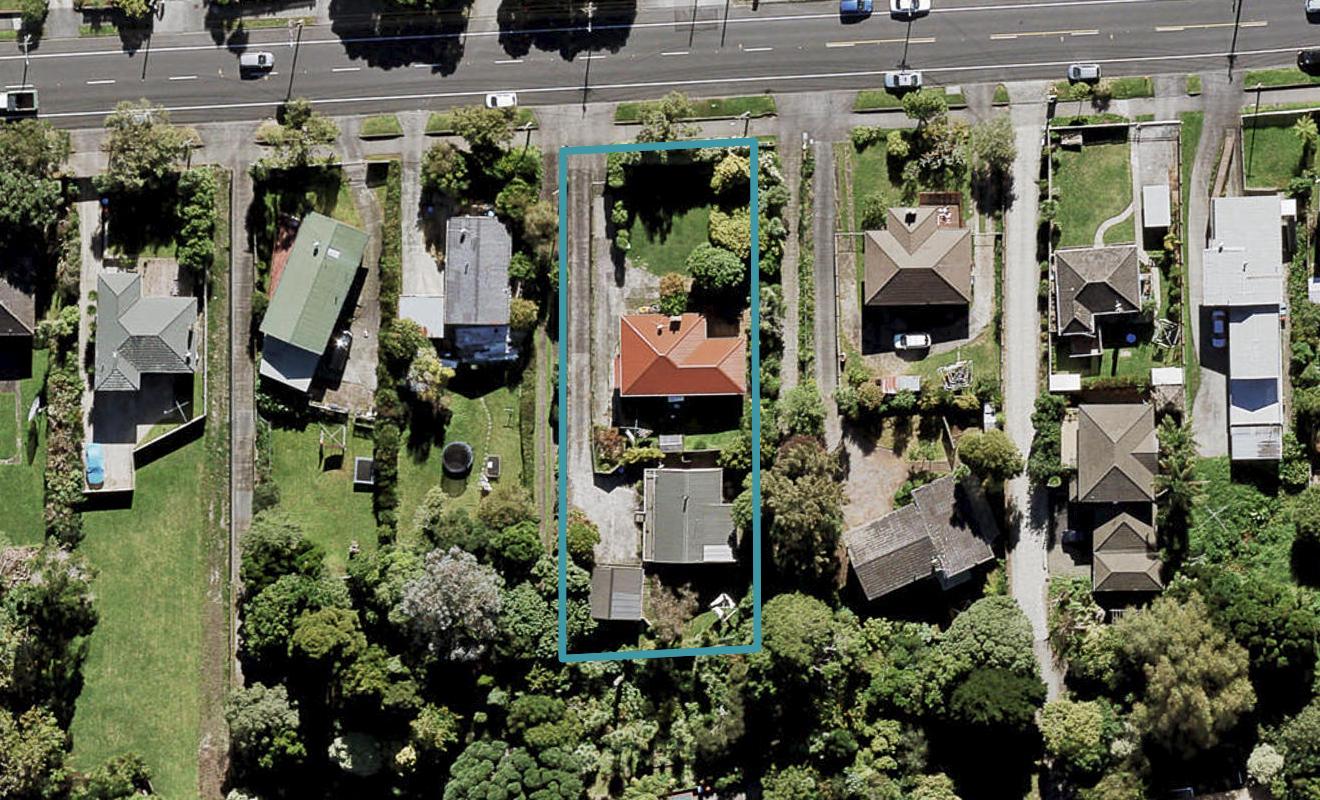 52B Bolton Street, Blockhouse Bay, Auckland - Carousel 1