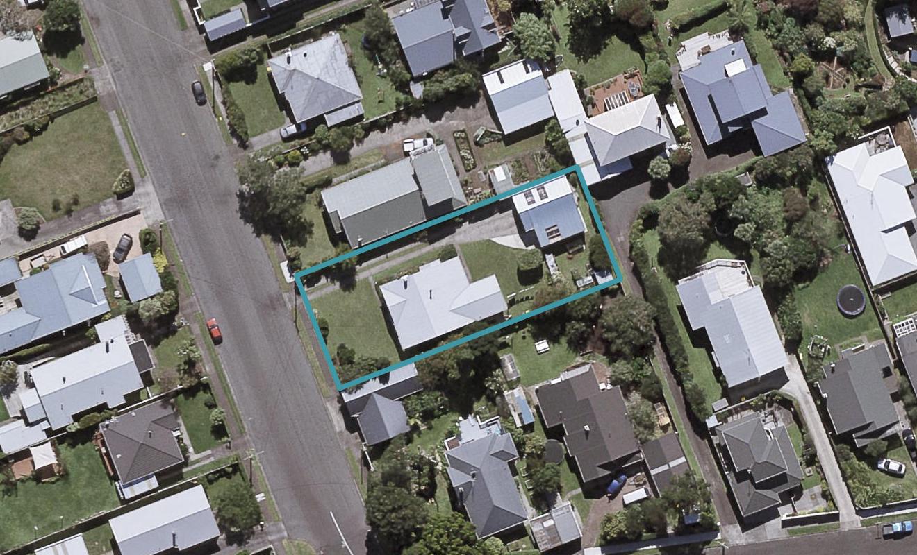36 Dorset Avenue, Westown, New Plymouth - Carousel 1