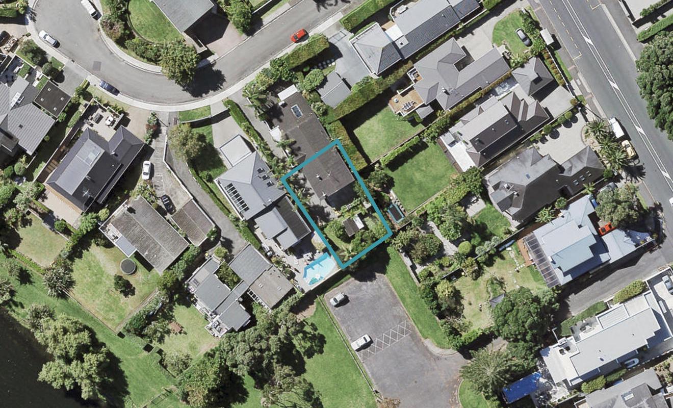 12 Eric Price Avenue, Takapuna, Auckland - Carousel 1