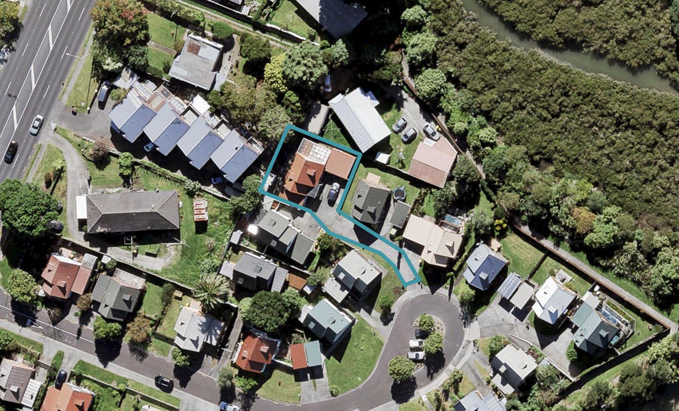 18 Caspian Close, New Lynn, Auckland - Carousel 1