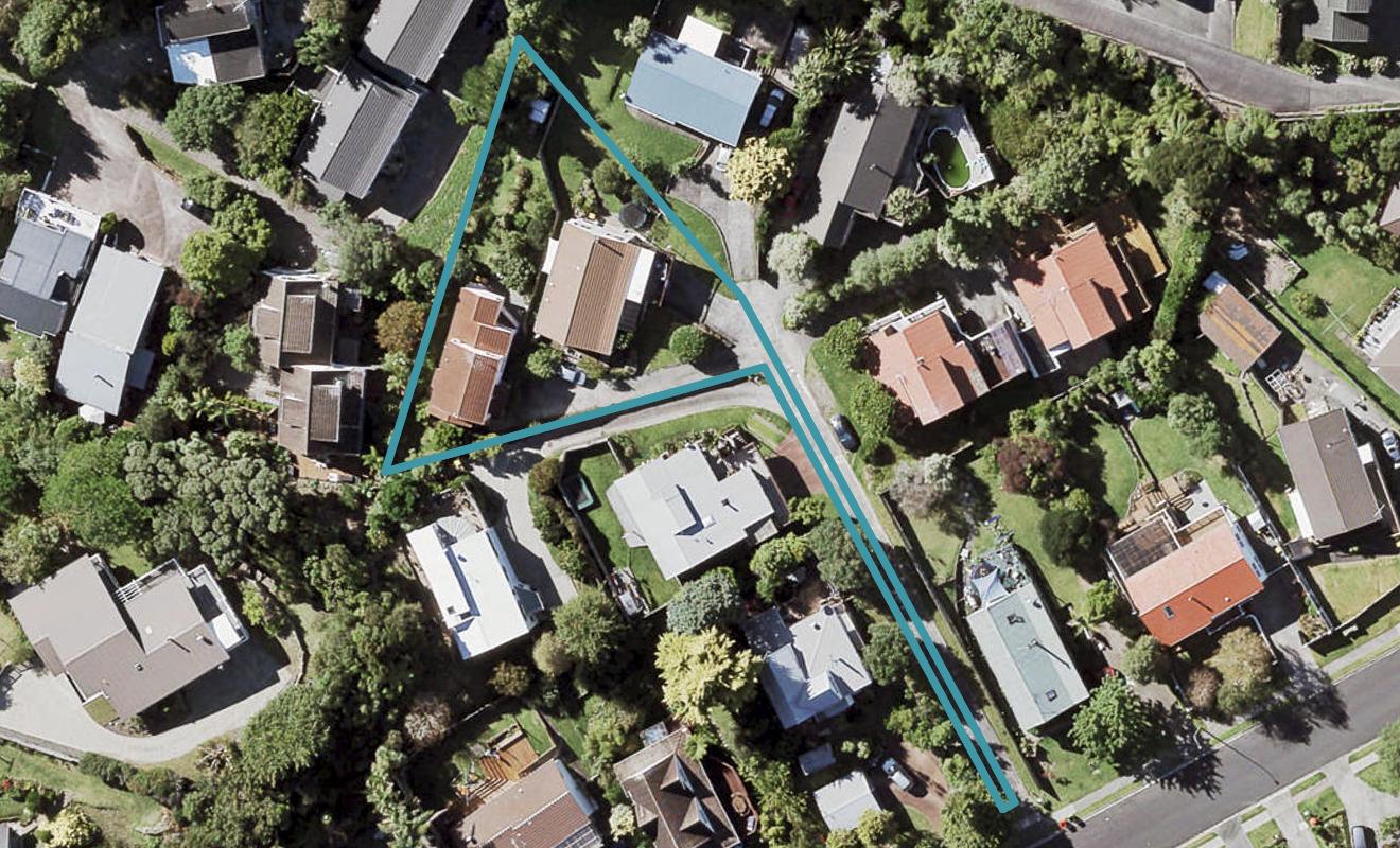 1/66 Langana Avenue, Browns Bay, Auckland - Carousel 1