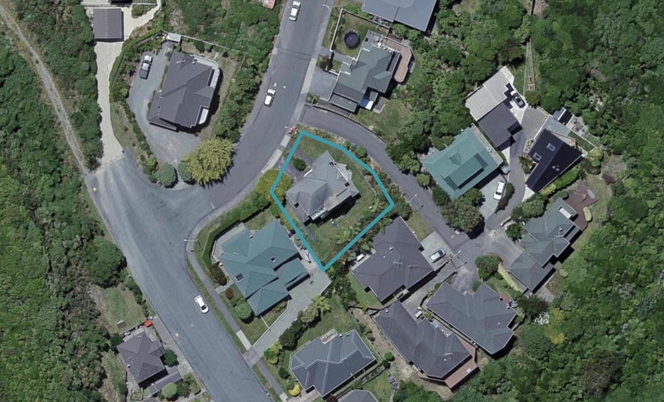 4 Marjory Close, Broadmeadows, Wellington - Carousel 1