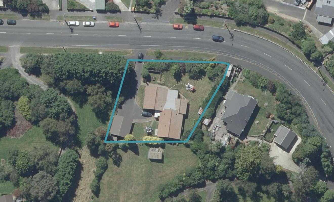 81 Brockville Road, Glenross, Dunedin - Carousel 1