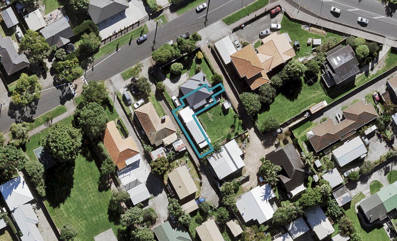 4/6 Canal Road, Avondale, Auckland - Carousel 1