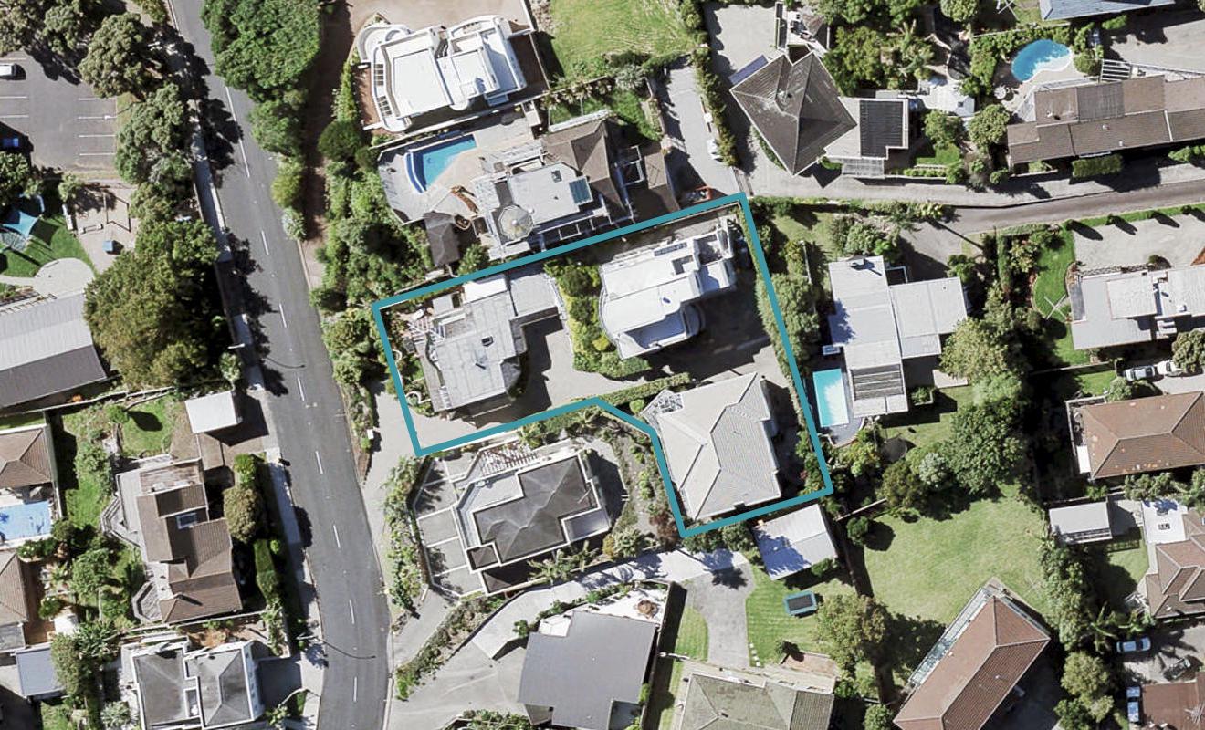 2/8 Bucklands Beach Road, Bucklands Beach, Auckland - Carousel 1