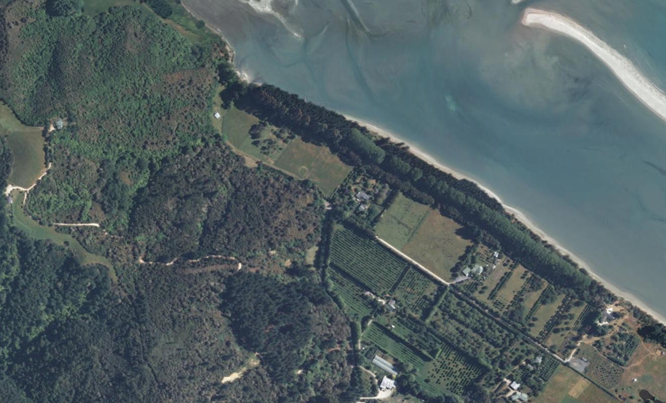 147 Tangmere Road, Takaka - Carousel 1
