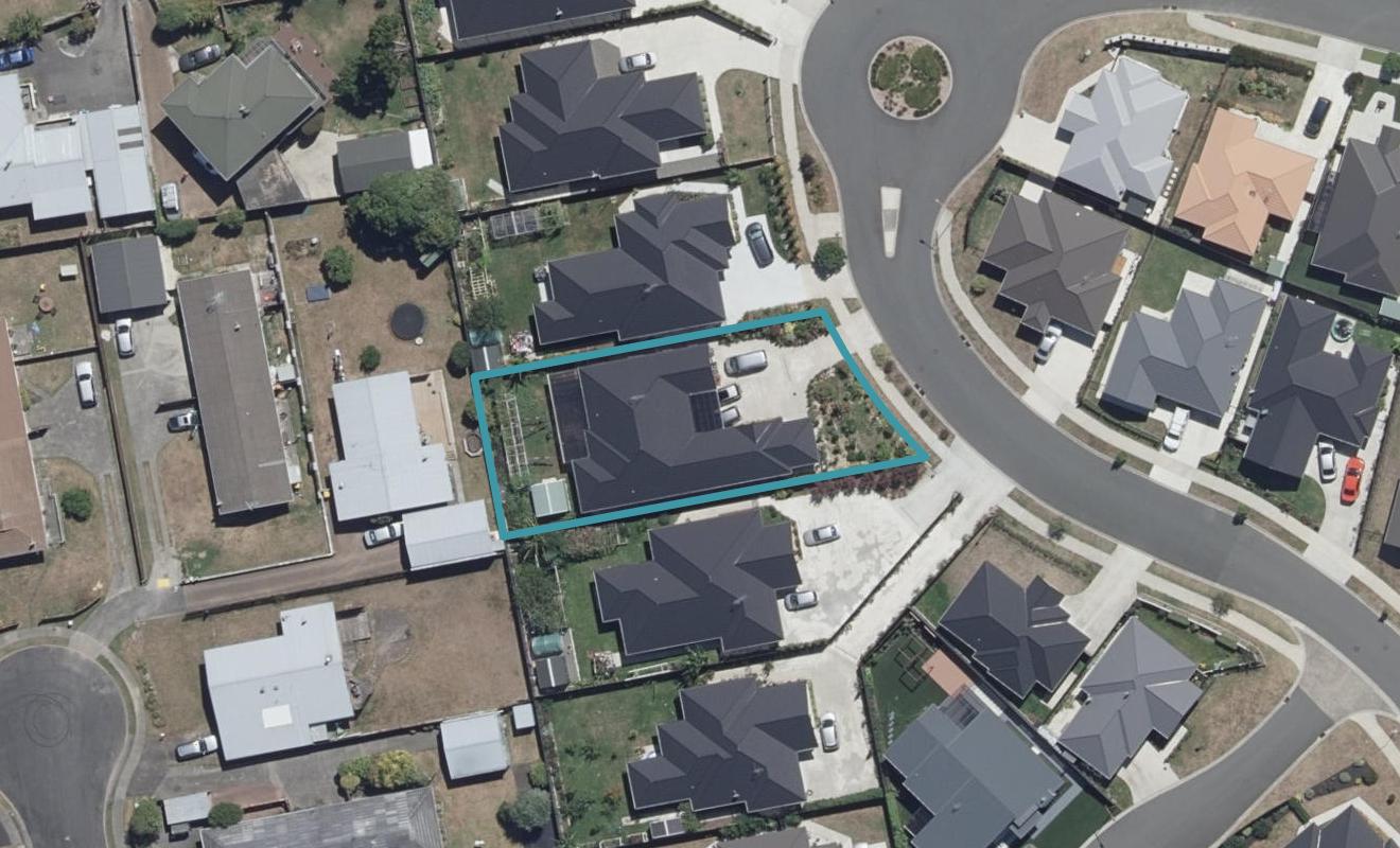 23 Stan Heather Drive, Glenview, Hamilton - Carousel 1
