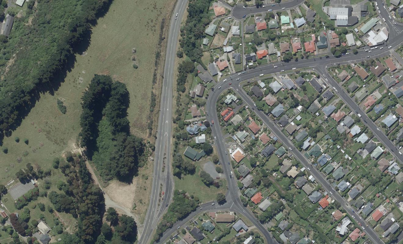 217 Pine Hill Road, Dalmore, Dunedin - Carousel 1