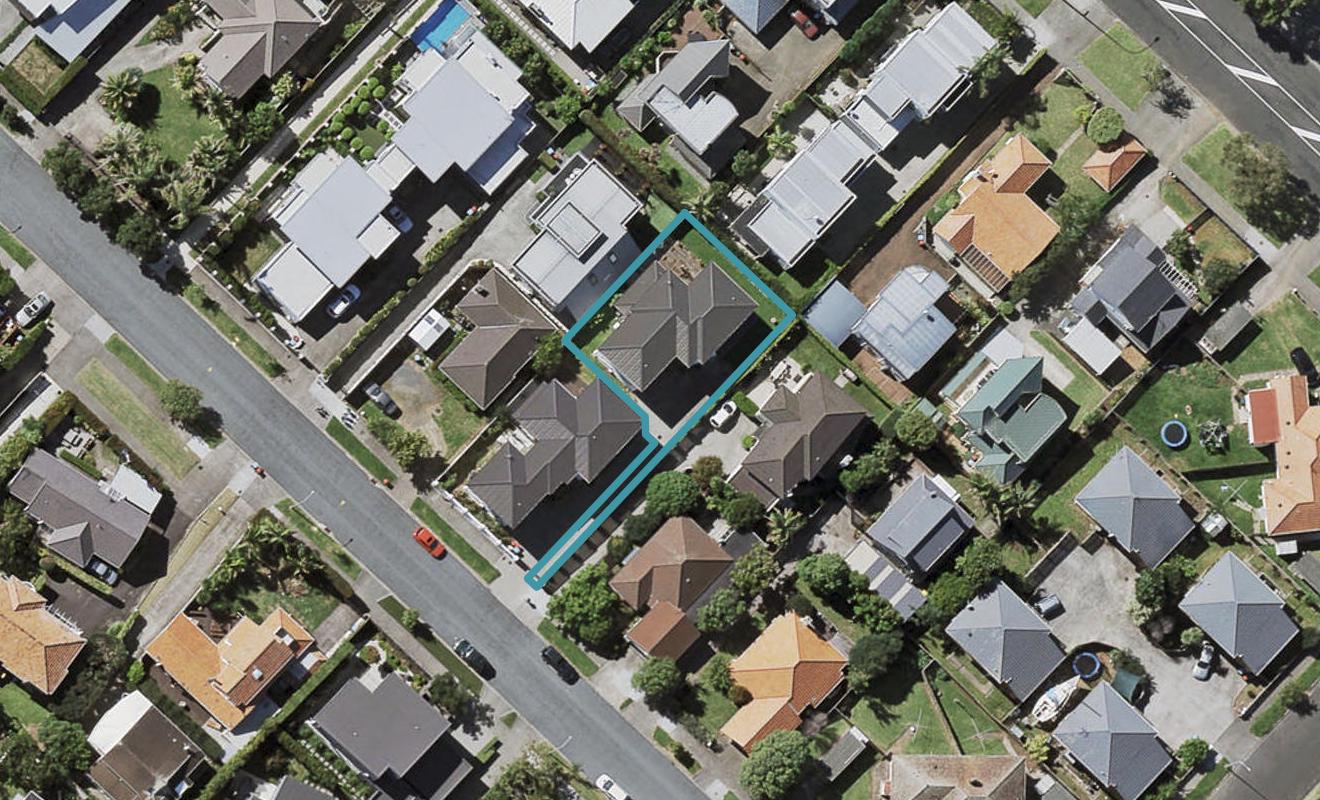 24A Rautara Street, Orakei, Auckland - Carousel 1