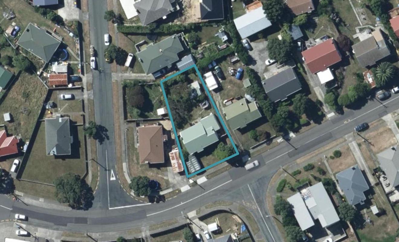 30 Te Puke Street, Titahi Bay, Porirua - Carousel 1