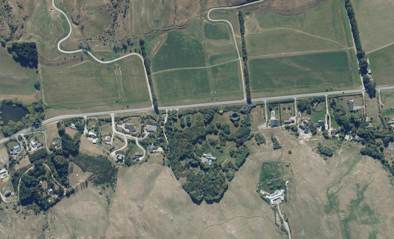 418 Speargrass Flat Road, Speargrass Flat, Queenstown - Carousel 1