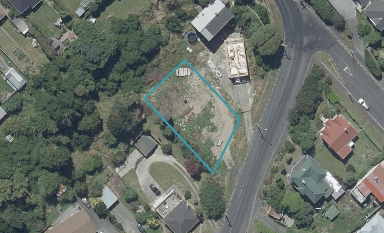 33 Fea Street, Dalmore, Dunedin - Carousel 1