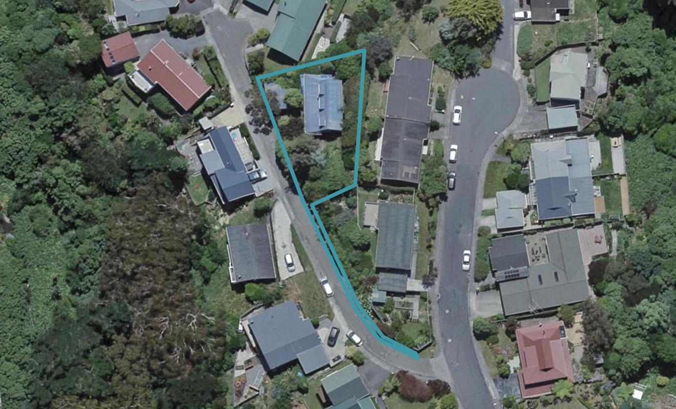 2 Otonga Way, Churton Park, Wellington - Carousel 1