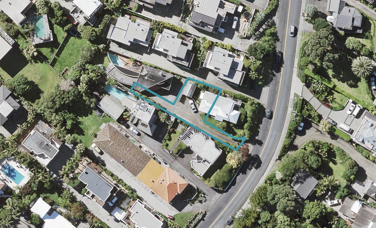 20A Beach Road, Castor Bay, Auckland - Carousel 1