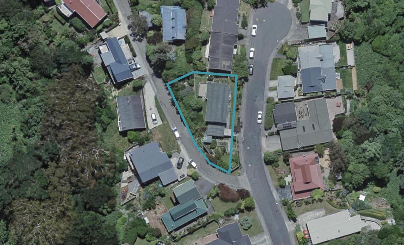 31 Wingfield Place, Churton Park, Wellington - Carousel 1