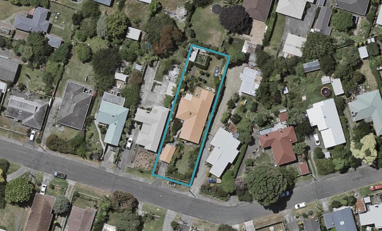 11 Gavin Road, Raumati Beach, Paraparaumu - Carousel 1
