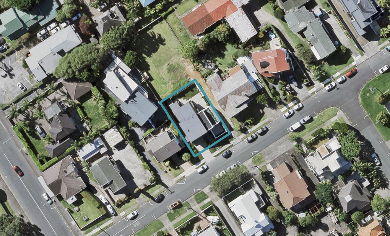 4 Park Avenue, Takapuna, Auckland - Carousel 1