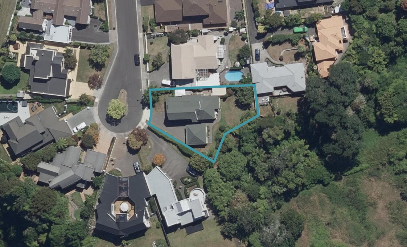 5 Radford Place, Harrowfield, Hamilton - Carousel 1