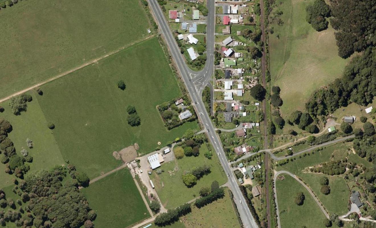 843 State Highway 1, Hikurangi - Carousel 1